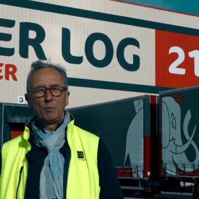 [Hyper Volume] DAF XG 480 : remise de clefs du premier camion-remorque Hyper Volume